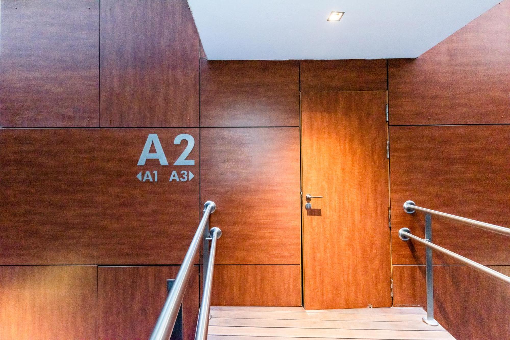 Apartamento Tuguest Avenida De La Investigacion - Free Parking Granada
